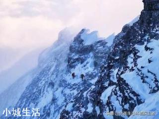 珠穆朗玛峰登顶这么难，人为啥不直接从飞机上降落珠峰？