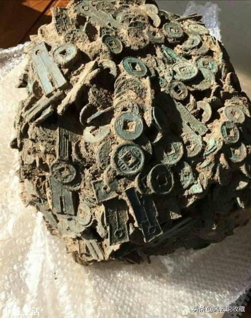 农村很多拿着仪器探测古董的，他们真的能探测到古董吗？