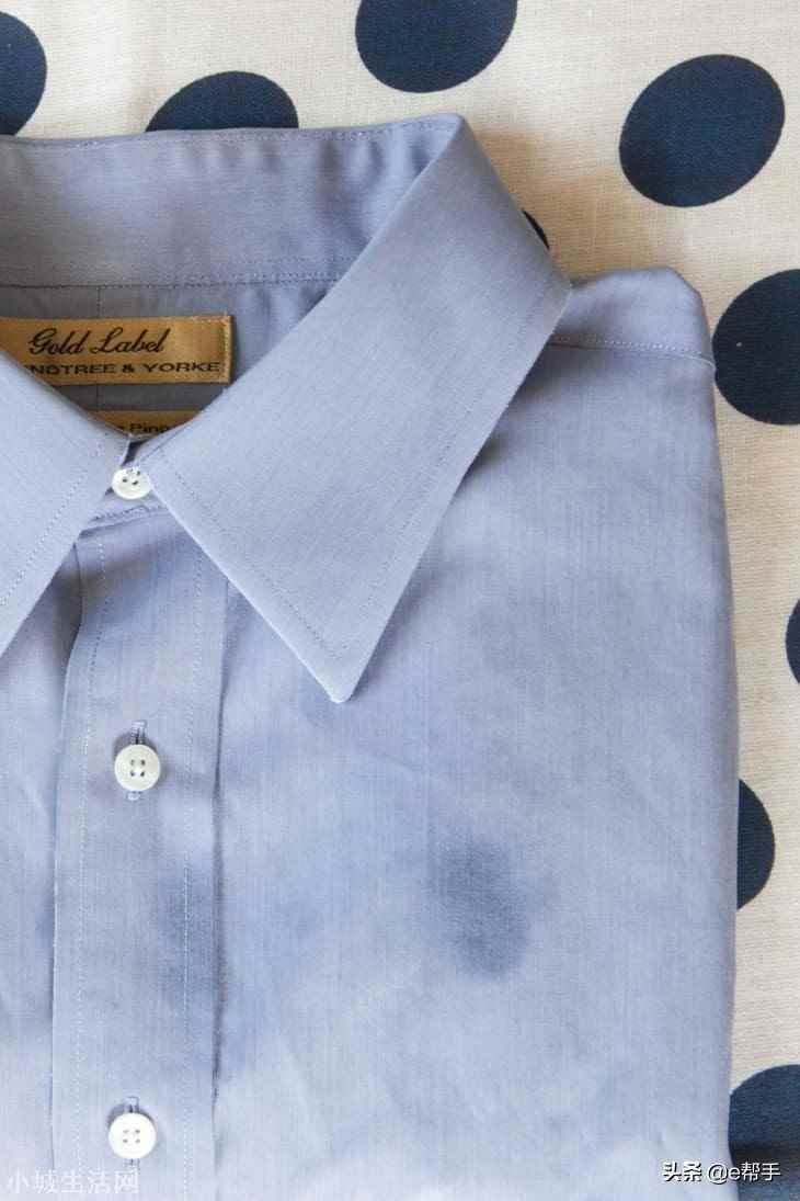 衣服沾上油渍怎么洗 油渍怎么洗