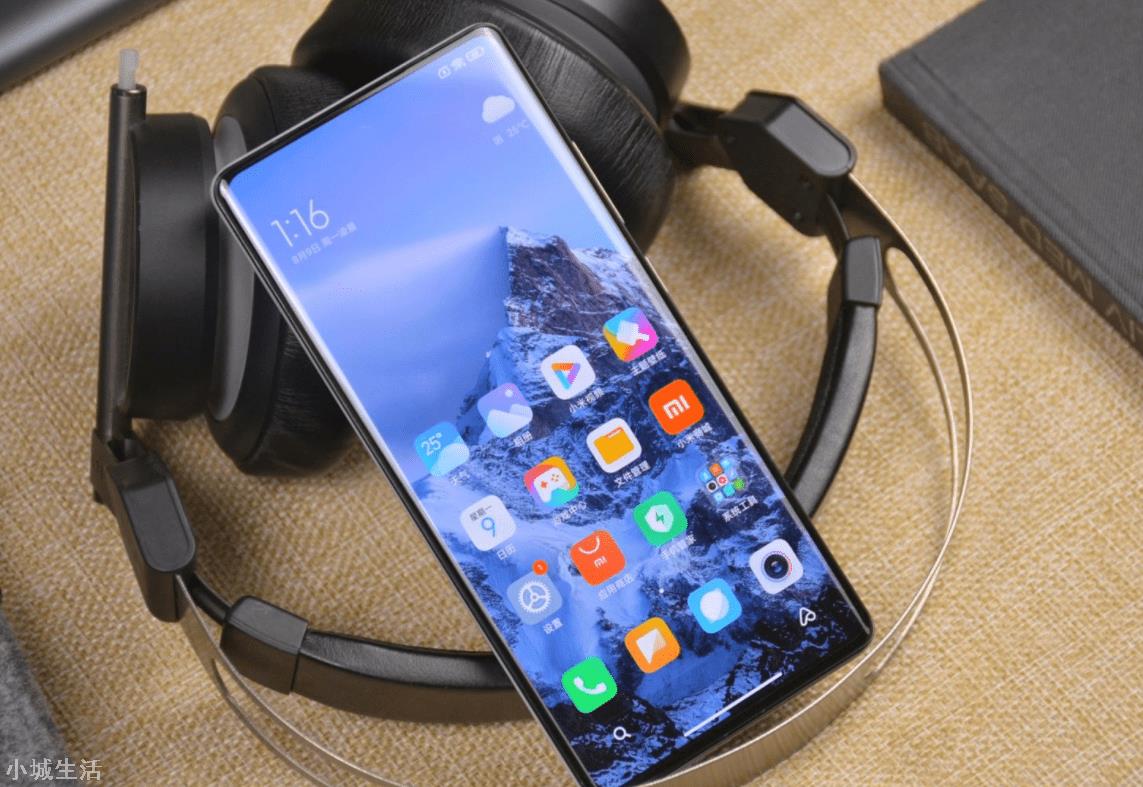 售价6299元仍供不应求，12GB+512GB，一天后再度开售或将快速售罄