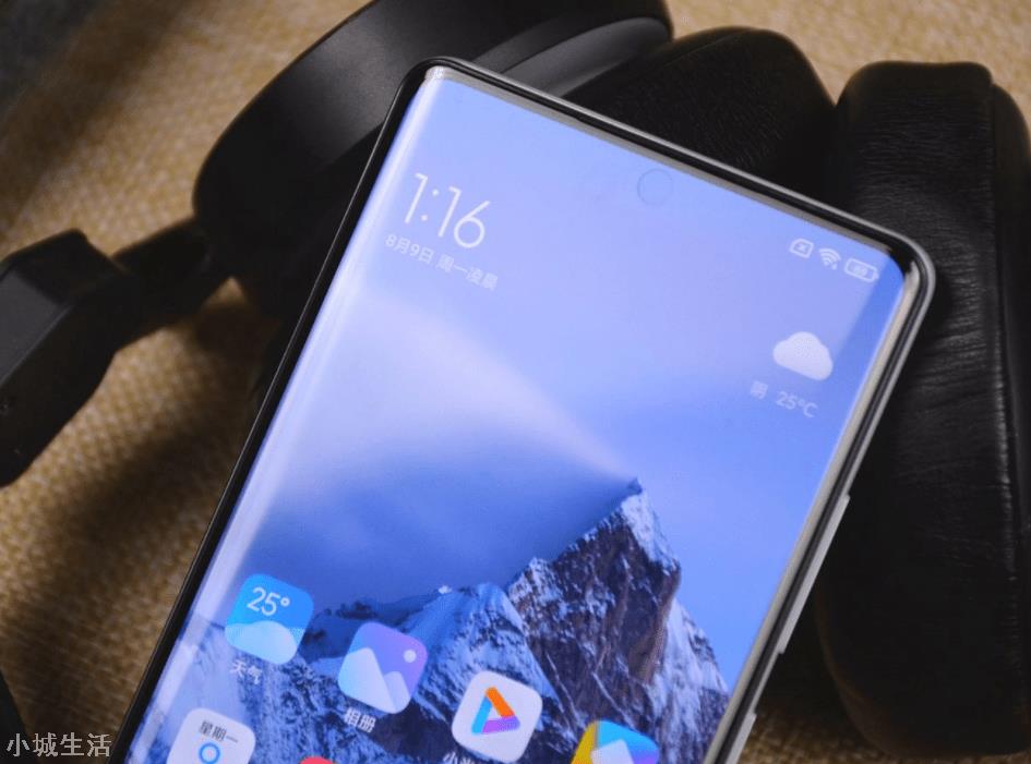 售价6299元仍供不应求，12GB+512GB，一天后再度开售或将快速售罄