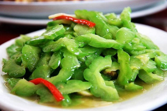 苦瓜可以去痘痘吗