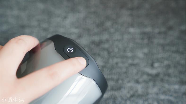 红的黄的蓝的绿的，JBL PULSE4音乐脉动四代好听的声音“看得见”