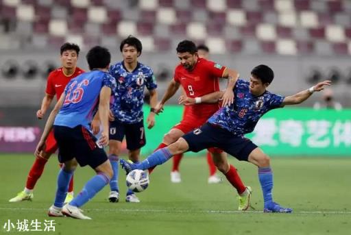 中国队0:3输澳大利亚，又0:1输日本，还有出线的希望吗？