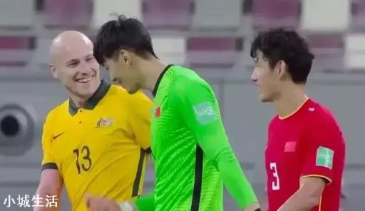 中国队0:3输澳大利亚，又0:1输日本，还有出线的希望吗？