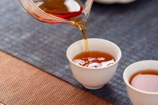 秋天喝茶的好处和坏处