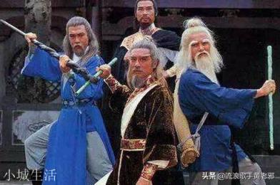 扫地僧曾评价降龙十八掌天下第一，为何洪七公却打不过王重阳？