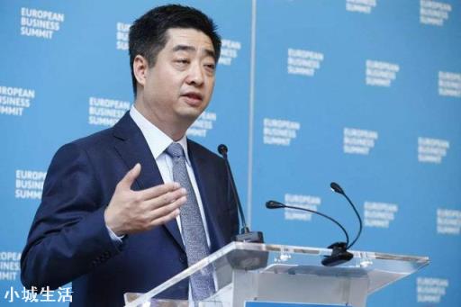 华为里面到底有多少外国科学家，任正非是怎样吸纳与管理他们的？