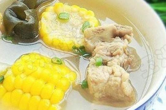 4个饮食妙方帮您解忧 遭遇皮肤病变要积极就医