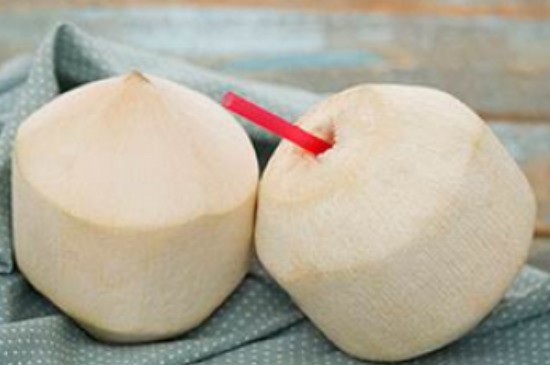 椰青怎么开洞