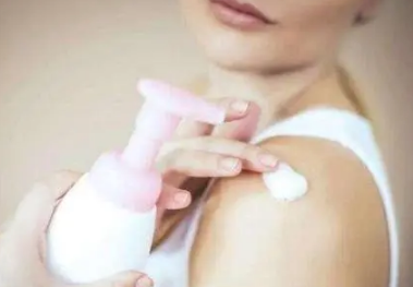 身体乳过期了还能用吗 过期的身体乳可以用来干嘛