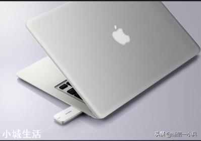 筆記本電腦能不能連接一種可以插手機(jī)卡的外設(shè)，然后用4g上網(wǎng)？