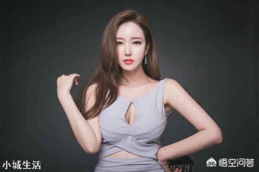 街头抓拍你会用长变焦还是定焦镜头？