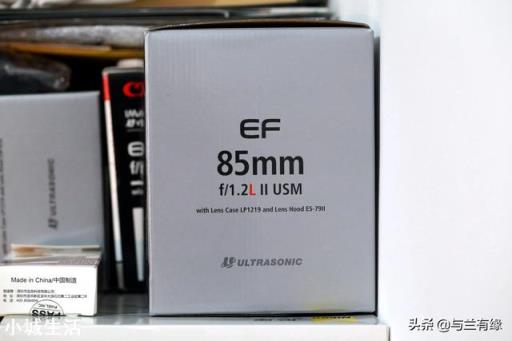 想买一个定焦镜头,佳能50/1.2还是85/1.2,哪个更实用?