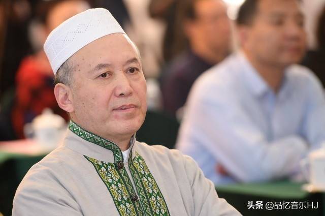 郭达老师朗诵李白的《将进酒》 将进酒朗诵配乐