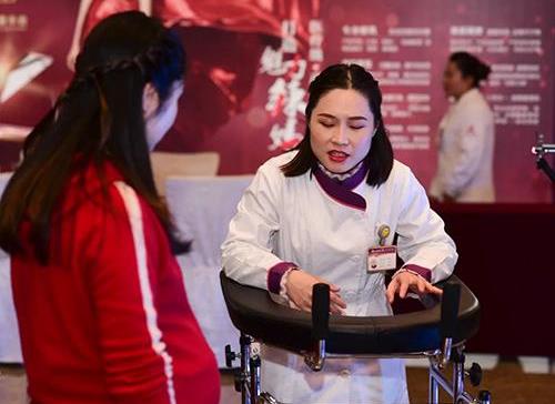 百佳玛丽亚首届钢琴艺术胎教音乐会奏响星城 聆听爱之声