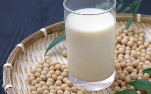 喝豆浆需要注意什么?喝豆浆有哪些功效?