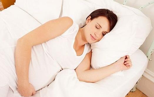 孕期总失眠对胎儿不好 孕妇睡眠不足是怎么回事