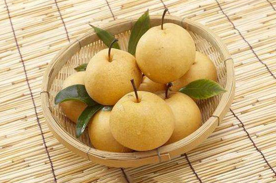梨子牛奶能一起吃吗