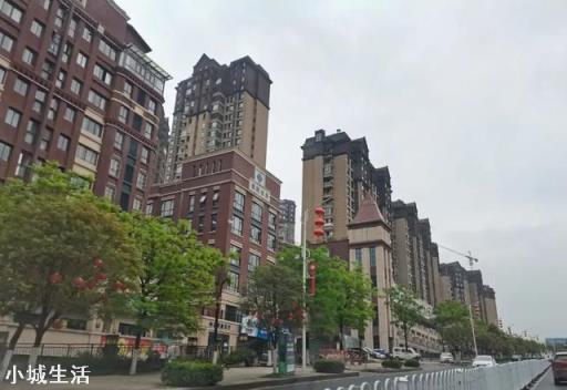 首付超低2W起,房价只有观山湖区一半,清镇值得买吗?