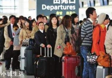 你对美籍华人纷纷回国，想让中国为他们承担治疗费，你怎么看？