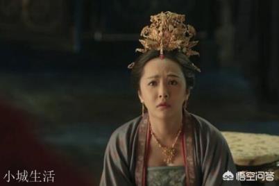 为什么《清平乐》里那个皇上幼年的时候有一位中宫之后。后来亲政后又娶了一位皇后。那之前那个呢,你怎么看?