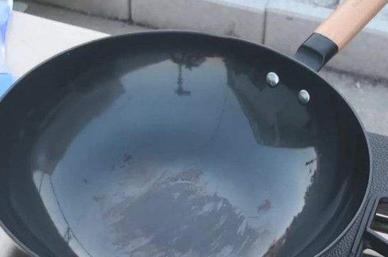 新买的炒锅第一次怎么处理