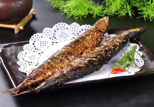 秋刀鱼的食用方法有哪些食用禁忌是什么
