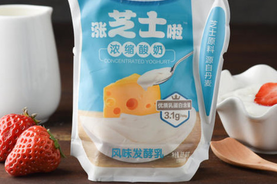 袋裝牛奶旁邊的充氣的有什么用