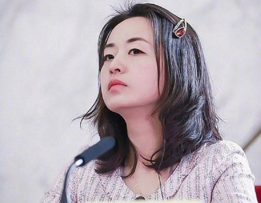 脸瘦的人适合什么发型 瘦脸发型