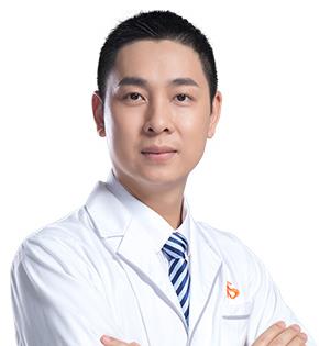 專業技術匠心塑美 重慶美侖美奐整形醫院劉興振隆鼻怎么樣