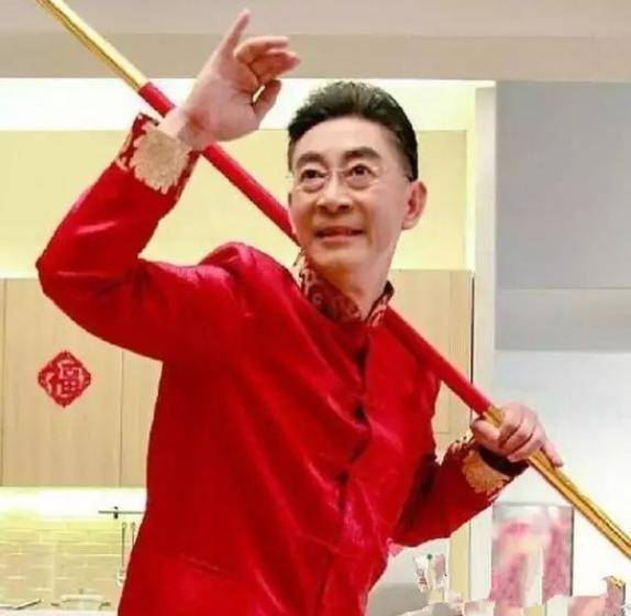 六小龄童女儿29岁还未嫁人 六小龄童的女儿