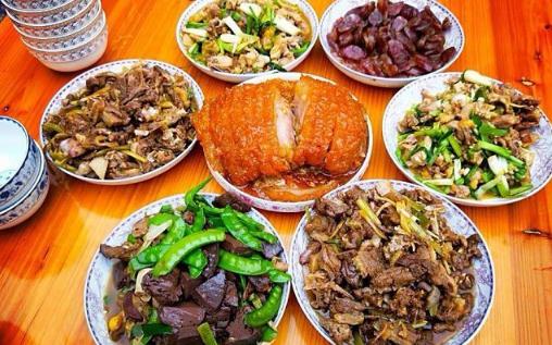 晚上吃撑了怎么补救不变胖 大餐后重了5斤是脂肪吗