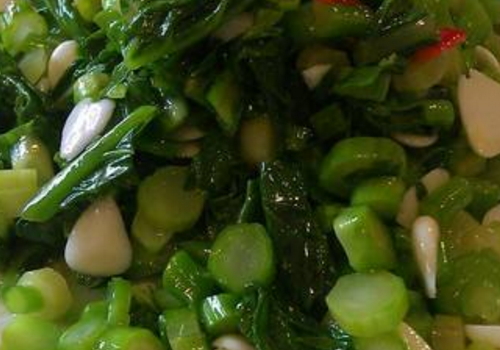芥兰能给小孩吃吗 和油菜花的区别