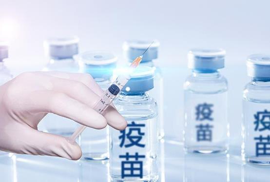 一歲的寶寶能接種新冠疫苗嗎？打了新冠疫苗會傳染給別人嗎？