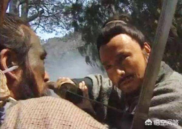 很多人都說武松梁山刀法第一，武松和林沖比武，誰更勝一籌？