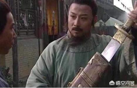 很多人都說武松梁山刀法第一，武松和林沖比武，誰更勝一籌？