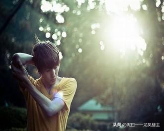 小时候在农村里,夏天时让你觉得最有趣的事情是什么?