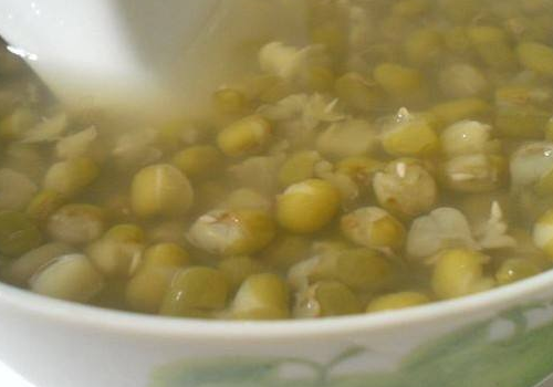 煮绿豆汤绿豆要泡多久 不泡直接煮可以吗