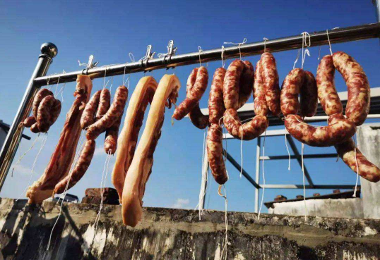 腊肉可以怎么吃 晒的腊肉被猫咬了还能吃吗