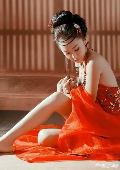 如何用“女儿情意”来写一首藏头诗？