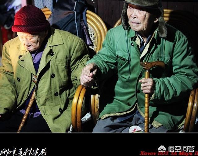 如何用"同床异梦"写诗?