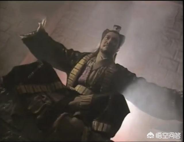 《倚天屠龙记》中，明教第三十二代教主石教主有怎样的经历和故事？
