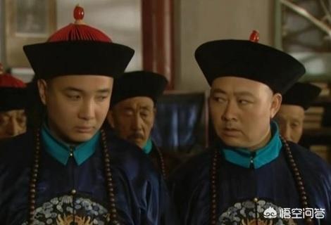 《雍正王朝》雍正继位初期，十阿哥朝堂之上丑态百出，雍正帝为何要忍？