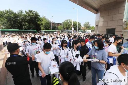 2020年高考语文全国卷难度如何？上110分能算优秀吗？