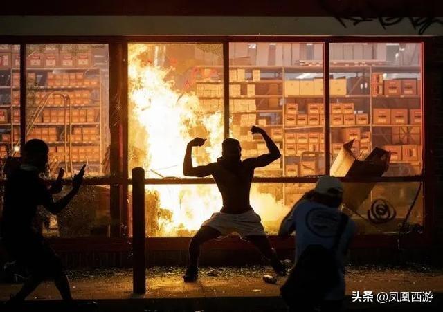 美国非裔死亡引发暴乱,国内公知大V却鲜有发声者?为什么沉默了?