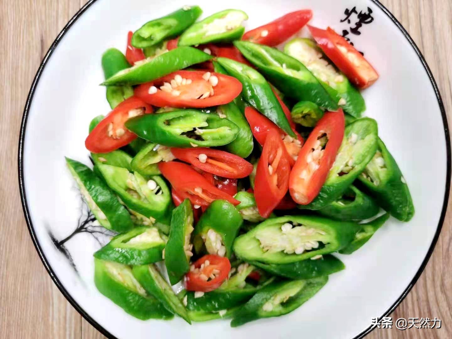 炒鸡简单又好吃的正确做法 炒鸡的做法大全