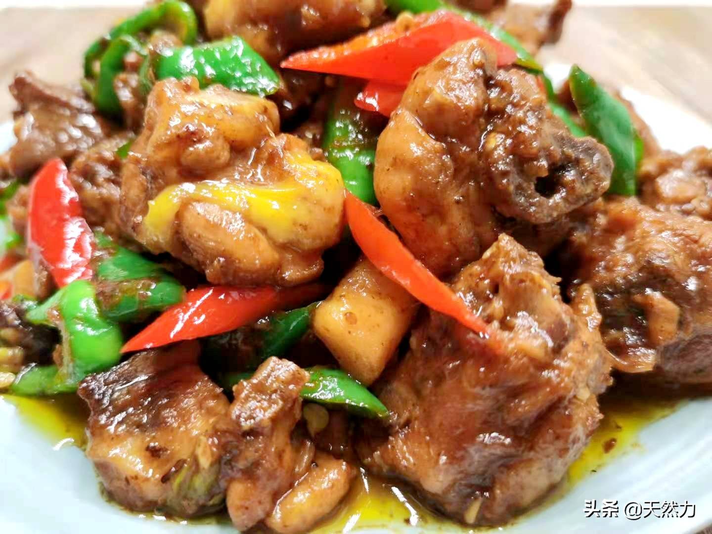 炒鸡简单又好吃的正确做法 炒鸡的做法大全