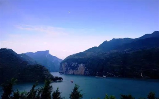 瞿塘峡最窄处仅几十米 中国最窄的峡谷