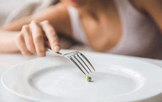 禁食并不适合所有人 间歇性禁食是流行的减肥方式
